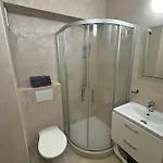 아파트 Robinson Garden *